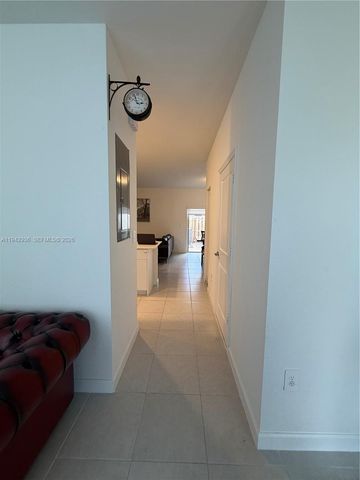 14872 SW 265th St, Homestead, FL 33032