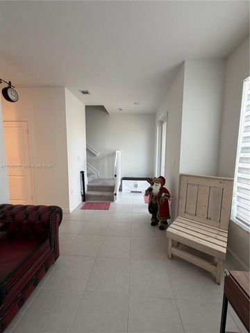 14872 SW 265th St, Homestead, FL 33032