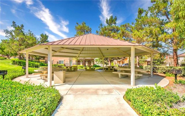 10947 Periwinkle, Riverside, CA 92503
