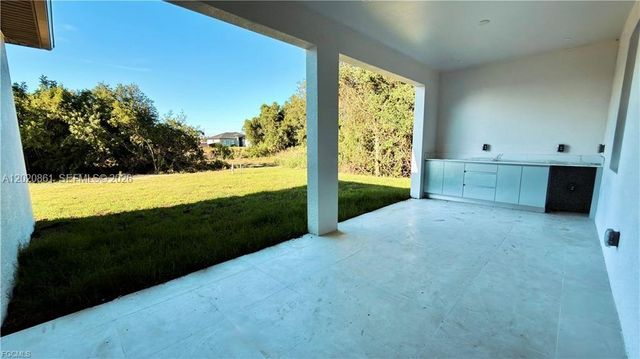 3114 6th st W, Other City - In The State Of Florida, FL 33971