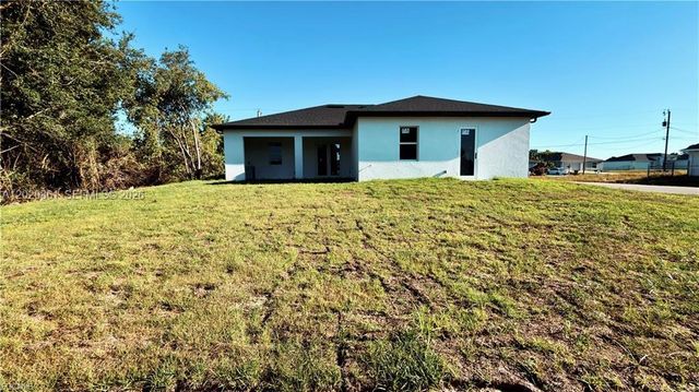 3114 6th st W, Other City - In The State Of Florida, FL 33971