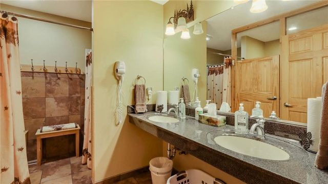 18059 County Highway OO, Chippewa Falls, WI 54729