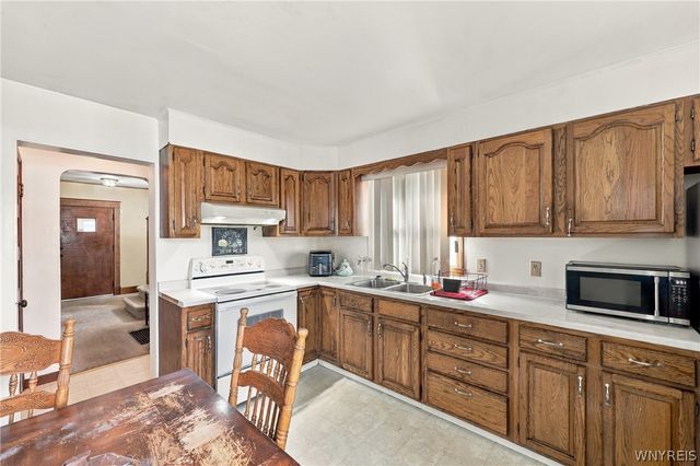 2484 La Salle Avenue, Niagara Falls, NY 14301