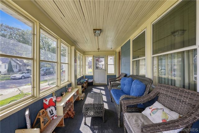 2484 La Salle Avenue, Niagara Falls, NY 14301