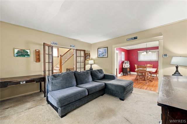 2484 La Salle Avenue, Niagara Falls, NY 14301