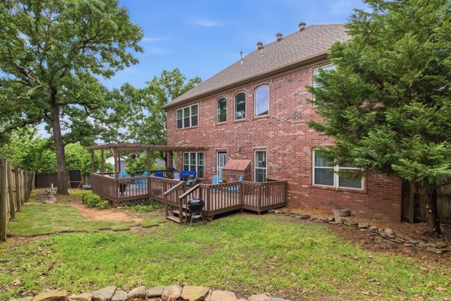 37 Saratoga Drive, Little Rock, AR 72223
