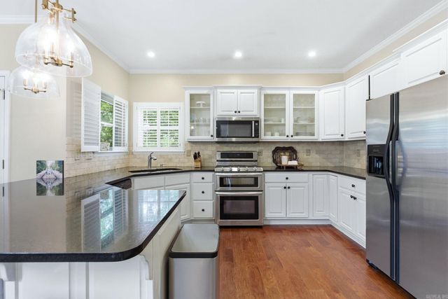 37 Saratoga Drive, Little Rock, AR 72223