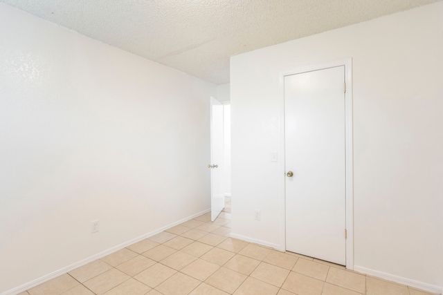 9109 NW 101st Street, Yukon, OK 73099