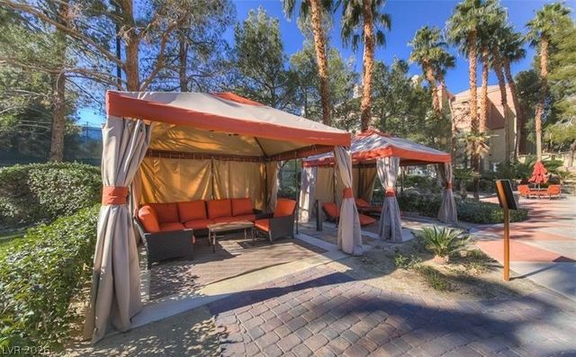 260 East Flamingo Road 203, Las Vegas, NV 89169
