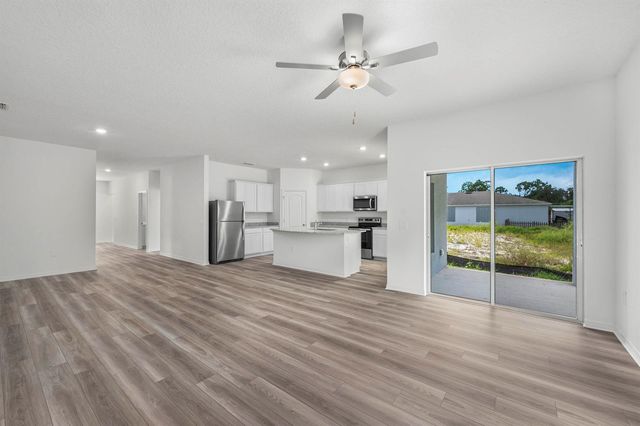 7885 103rd Court, Vero Beach, FL 32967