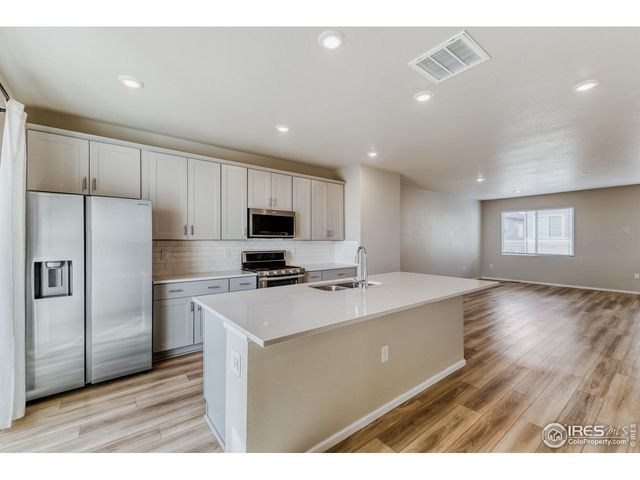 16554 Shoshone Pl, Broomfield, CO 80023