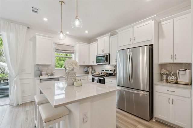 896 SPRING PALMS LOOP, Orlando, FL 32828