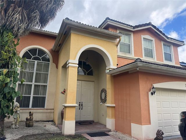 16062 SW 43rd Ter, Miami, FL 33185