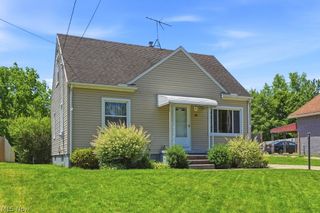 744 Utica Avenue, Akron, OH 44312