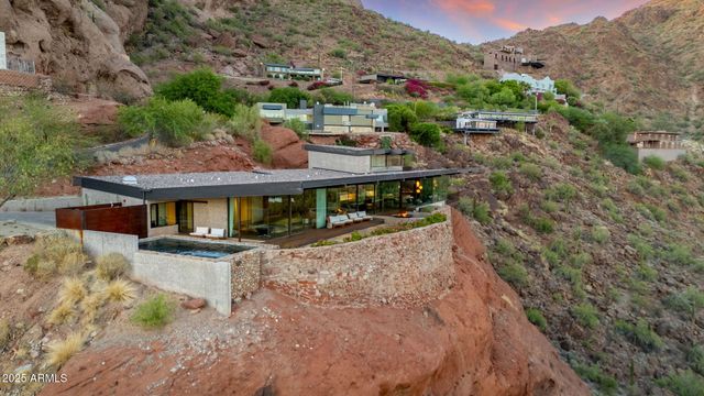 4925 E RED ROCK Drive 43, Phoenix, AZ 85018