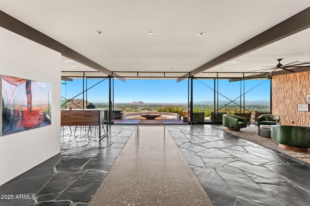 4925 E RED ROCK Drive 43, Phoenix, AZ 85018