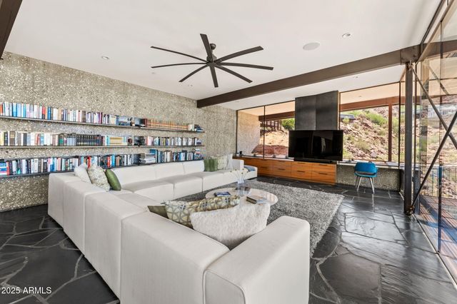 4925 E RED ROCK Drive 43, Phoenix, AZ 85018