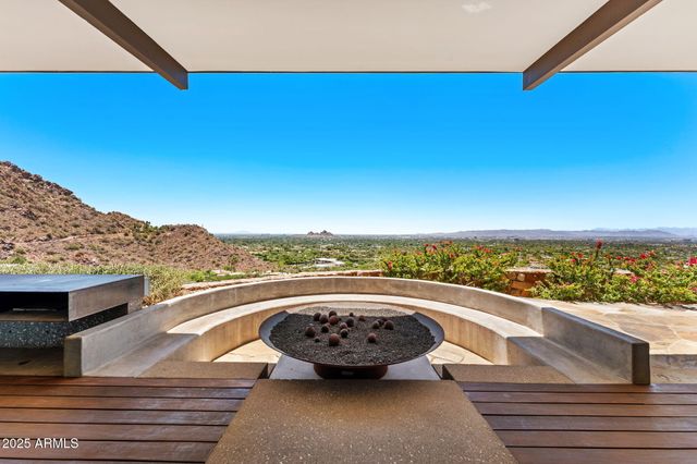 4925 E RED ROCK Drive 43, Phoenix, AZ 85018