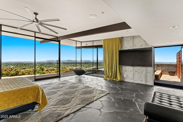 4925 E RED ROCK Drive 43, Phoenix, AZ 85018