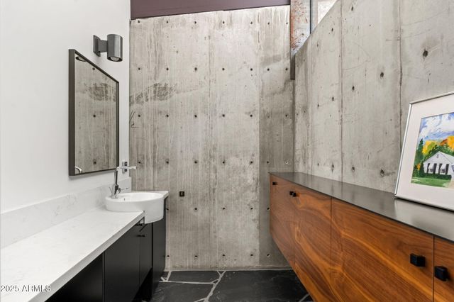 4925 E RED ROCK Drive 43, Phoenix, AZ 85018