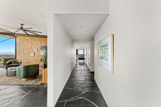 4925 E RED ROCK Drive 43, Phoenix, AZ 85018