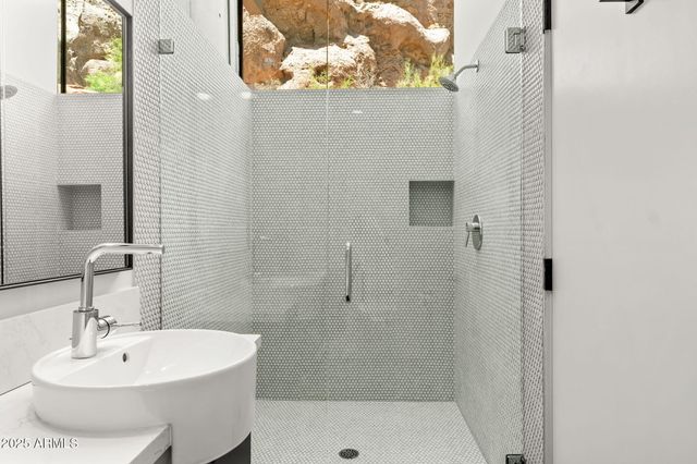 4925 E RED ROCK Drive 43, Phoenix, AZ 85018