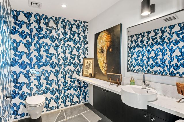 4925 E RED ROCK Drive 43, Phoenix, AZ 85018