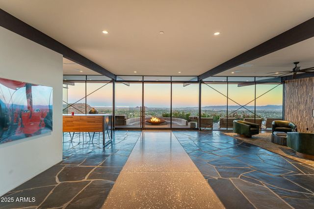 4925 E RED ROCK Drive 43, Phoenix, AZ 85018