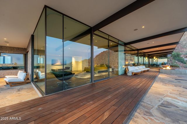 4925 E RED ROCK Drive 43, Phoenix, AZ 85018