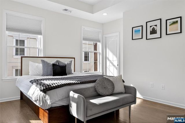 165 Roosevelt Drive, Wood Ridge, NJ 07075