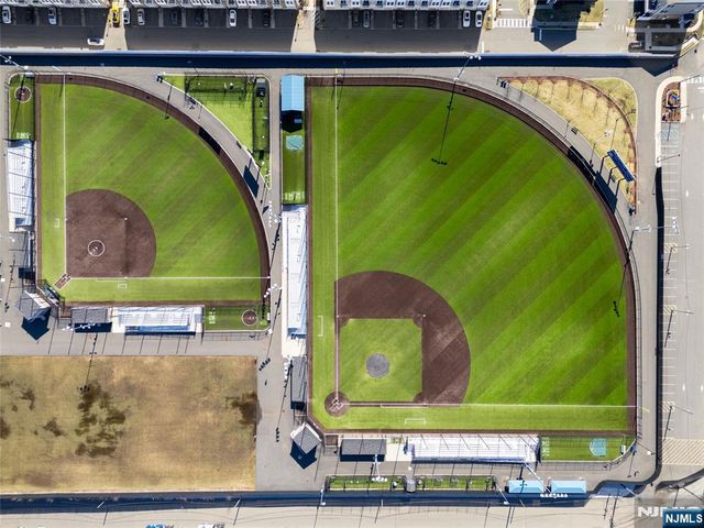 165 Roosevelt Drive, Wood Ridge, NJ 07075