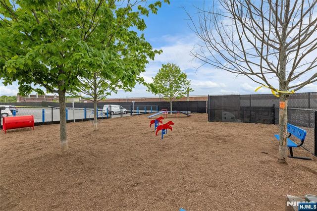 165 Roosevelt Drive, Wood Ridge, NJ 07075