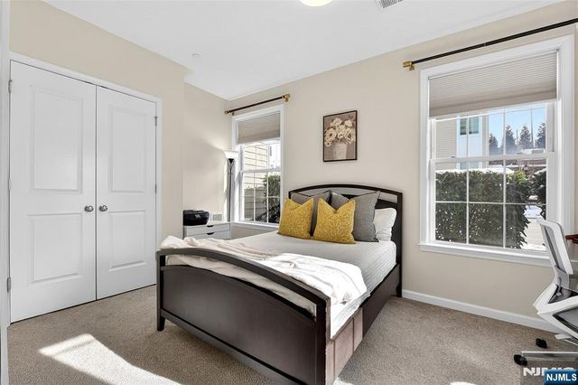 165 Roosevelt Drive, Wood Ridge, NJ 07075