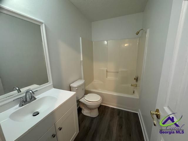 108 Emerald Court, Warner Robins, GA 31093
