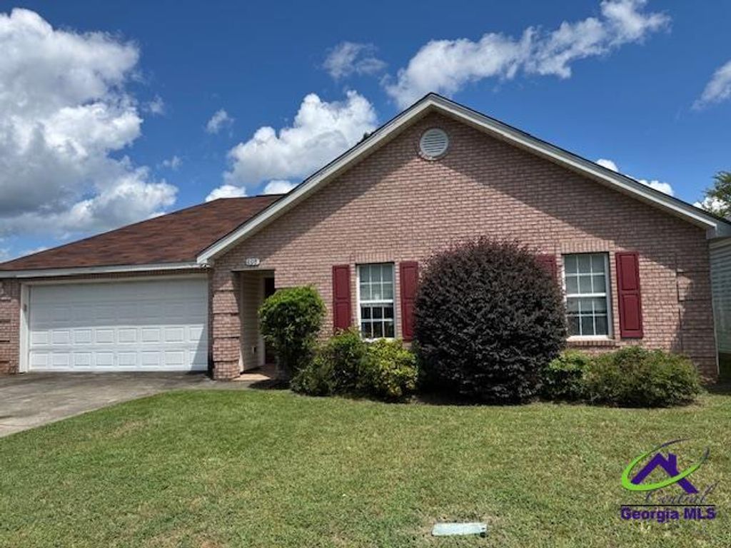 108 Emerald Court, Warner Robins, GA 31093