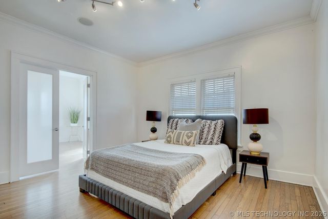 1735 S Yorktown Avenue, Tulsa, OK 74104