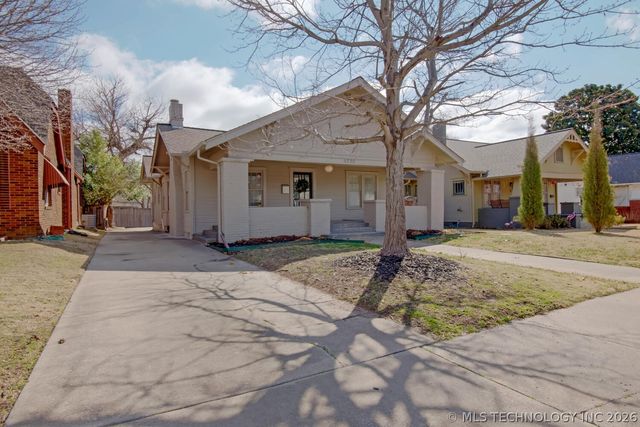 1735 S Yorktown Avenue, Tulsa, OK 74104
