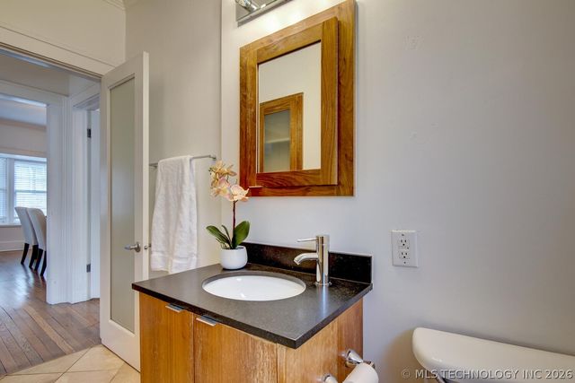 1735 S Yorktown Avenue, Tulsa, OK 74104
