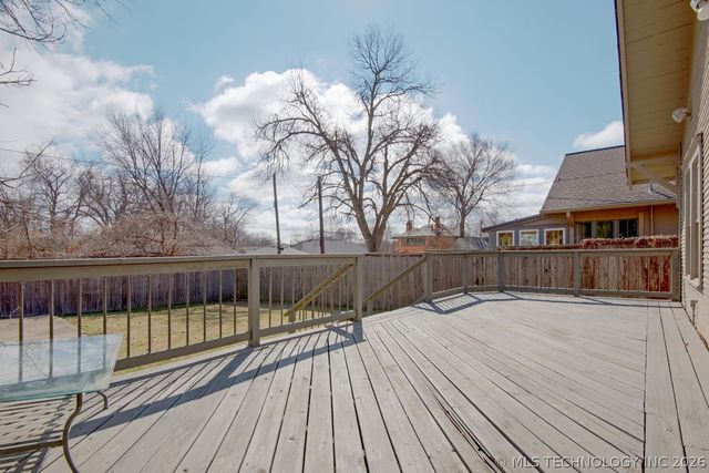 1735 S Yorktown Avenue, Tulsa, OK 74104