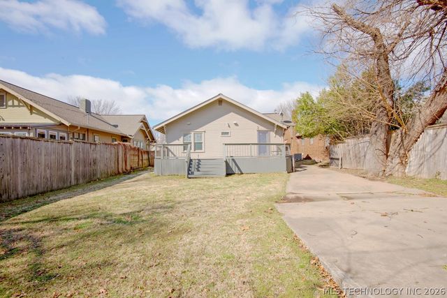 1735 S Yorktown Avenue, Tulsa, OK 74104