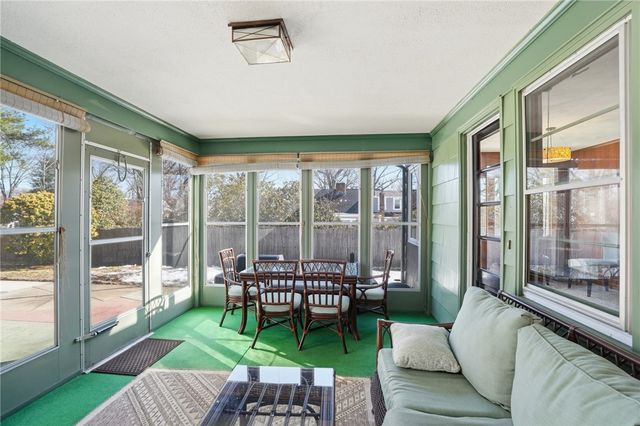 242 Bretton Woods Drive, Cranston, RI 02920