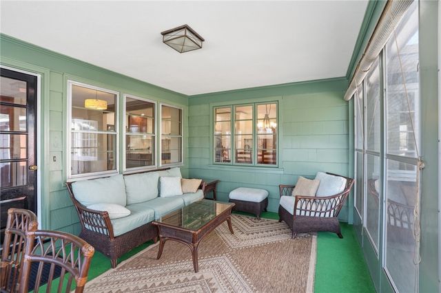 242 Bretton Woods Drive, Cranston, RI 02920