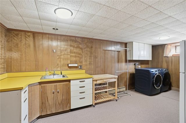 242 Bretton Woods Drive, Cranston, RI 02920