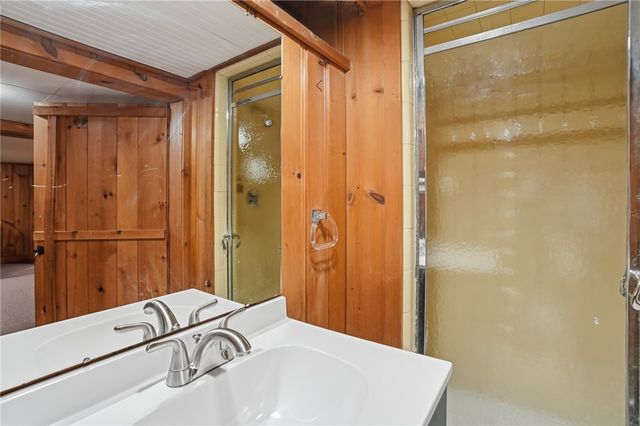 242 Bretton Woods Drive, Cranston, RI 02920