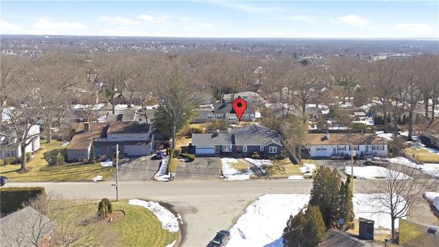 242 Bretton Woods Drive, Cranston, RI 02920