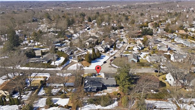 242 Bretton Woods Drive, Cranston, RI 02920