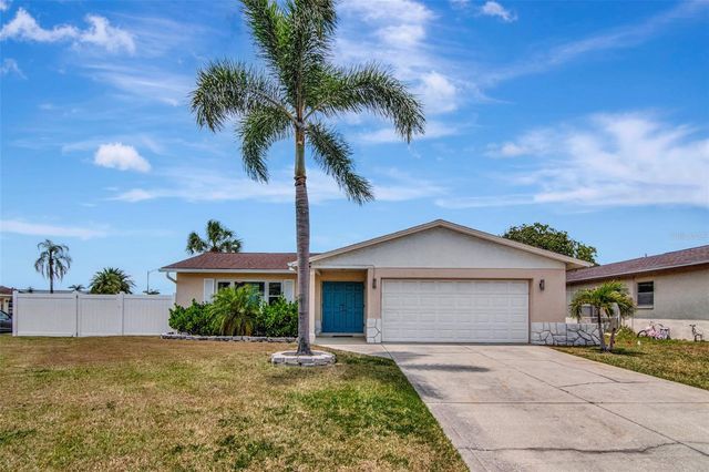 4712 114TH STREET N, St Petersburg, FL 33708
