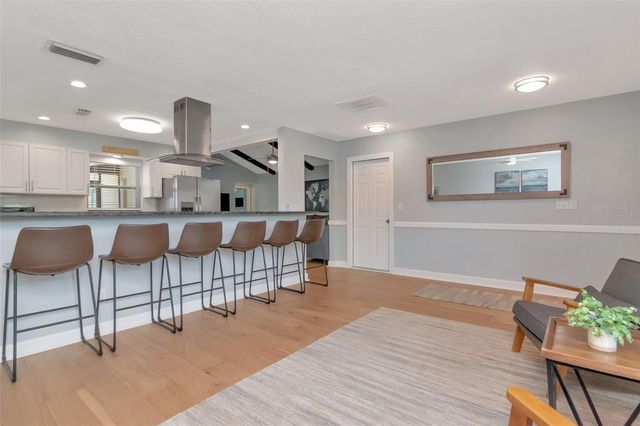 4712 114TH STREET N, St Petersburg, FL 33708