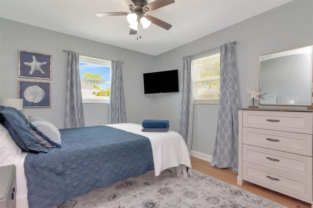 4712 114TH STREET N, St Petersburg, FL 33708