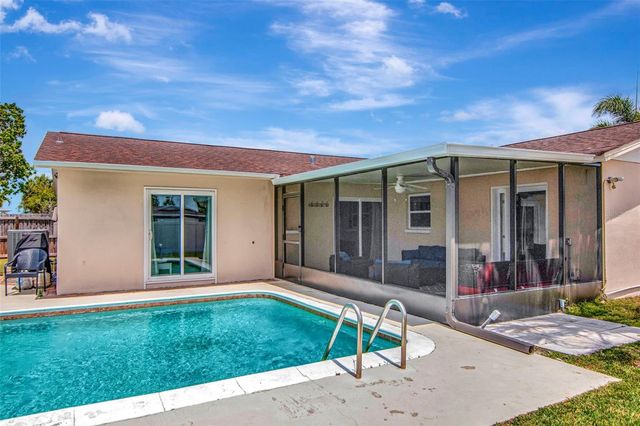 4712 114TH STREET N, St Petersburg, FL 33708